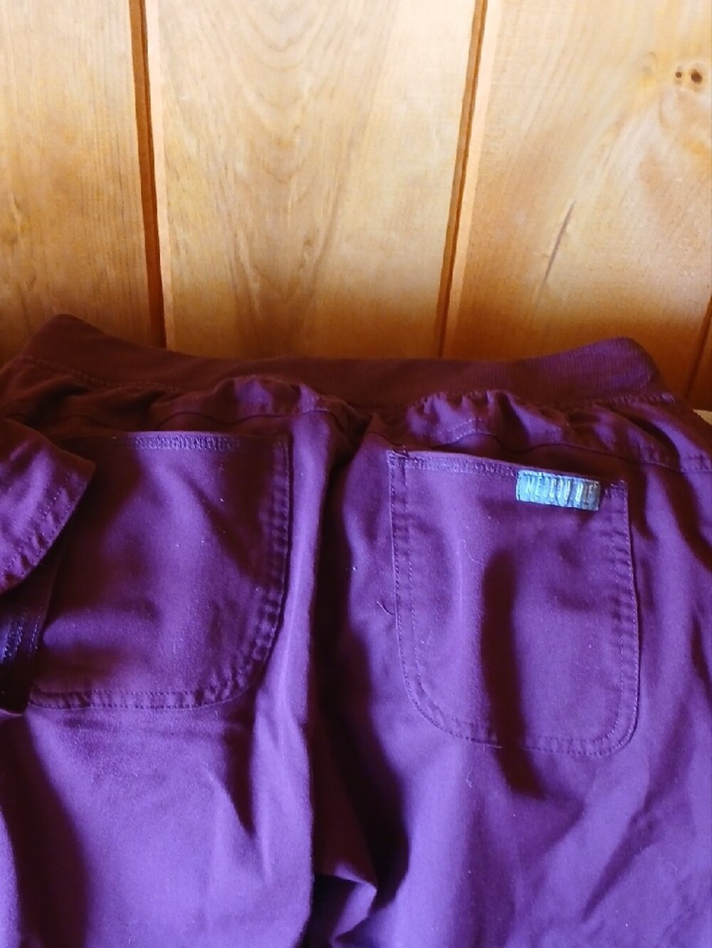 XS Womens Med Couture Scrub Set. - Picture 8 of 8